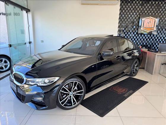BMW 320i 2.0 16V TURBO GASOLINA M SPORT AUTOMÁTICO